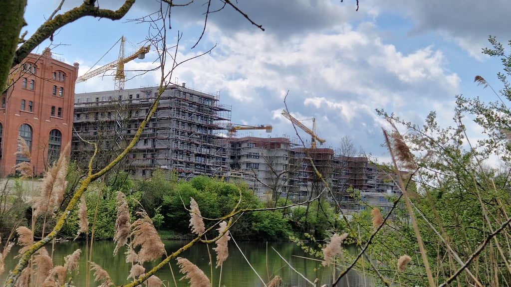 Blick auf das GWG-Neubauquartier „Mühlwerder“, wo auch der Aufsichtsratsvorsitzende Bodo Meerheim wohnt.