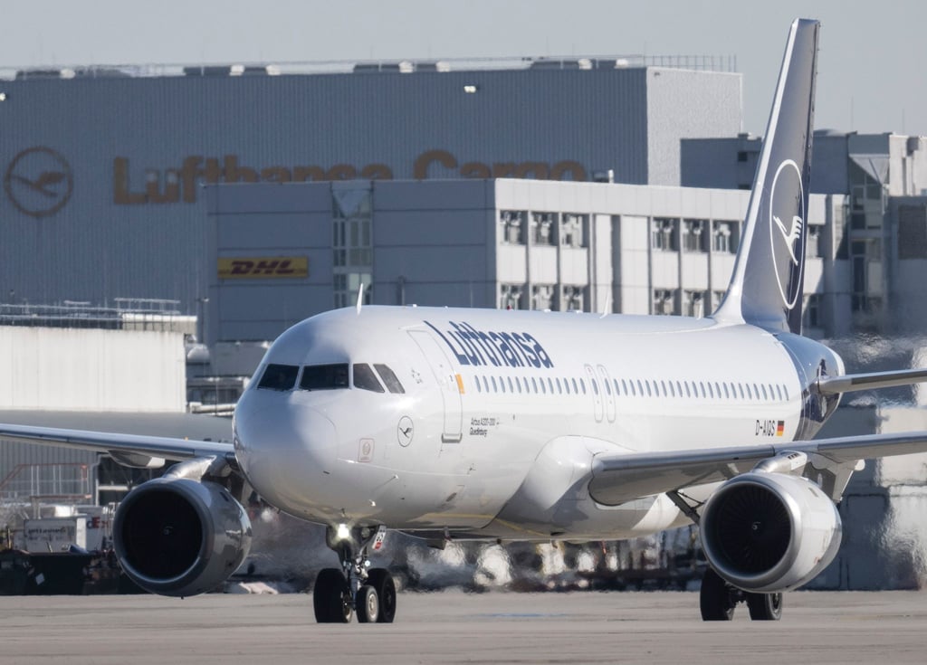 Im ersten Quartal beförderte die Lufthansa etwa 22 Millionen Fluggäste und damit rund 70 Prozent mehr als ein Jahr zuvor.