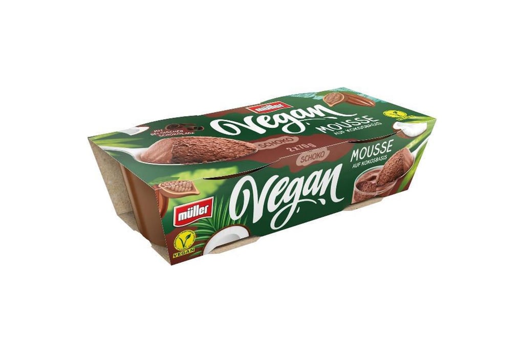 Aufgrund eines Produktionsfehlers sei Milcheiweiß in das „Vegan Mousse auf Kokosbasis Schoko“ hineingelangt, teilt die Molkerei Alois Müller mit.