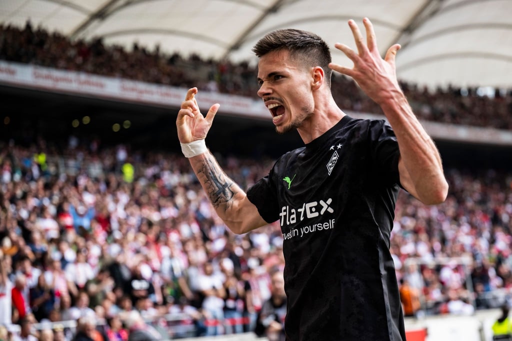 Hat bei Gladbach einen Vertrag bis 2028 unterschrieben. Julian Weigl.