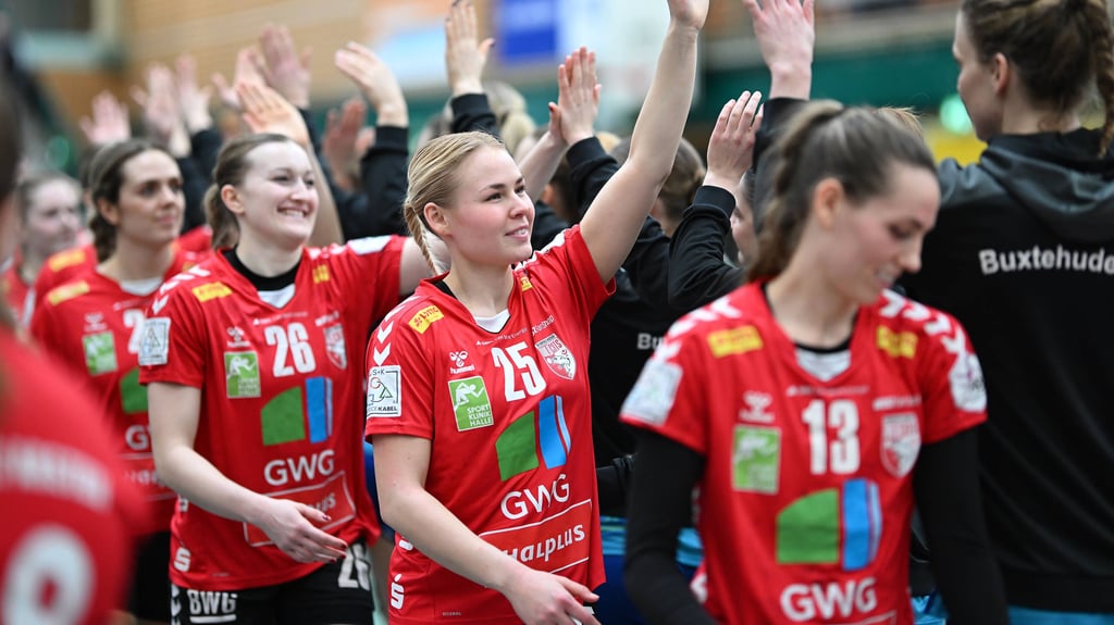 Lilli Röpcke (Nummer 25) hat sich mit guten Leistungen beim SV Union Halle-Neustadt für einen neuen Vertrag empfohlen.