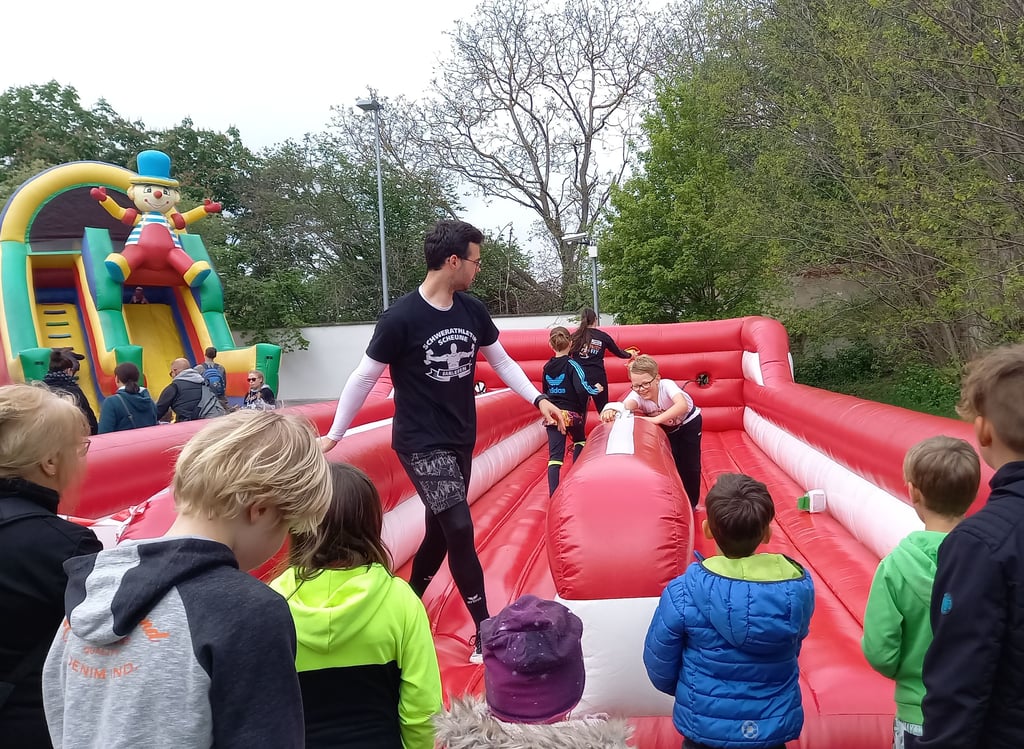 Kinder stellten sich den sportlichen Herausforderungen