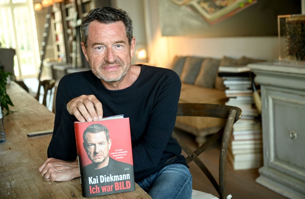 Kai Diekmann, ehemaliger Chefredakteur der „Bild“-Zeitung, präsentiert sein neues Buch.