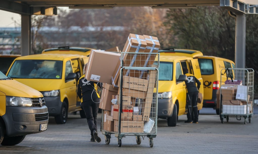 Ab August bekommen alle Firmenkunden der Deutschen Post DHL einen umfassenden CO2-Bericht.