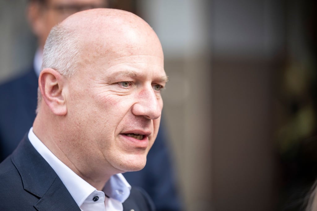 Kai Wegner (CDU), Regierender Bürgermeister von Berlin, spricht.