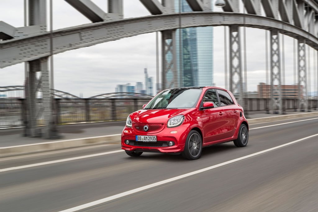 Muskelzwerg: Vom Kleinwagen legte Smart auch eine Version in Zusammenarbeit mit dem Tuner Brabus auf.