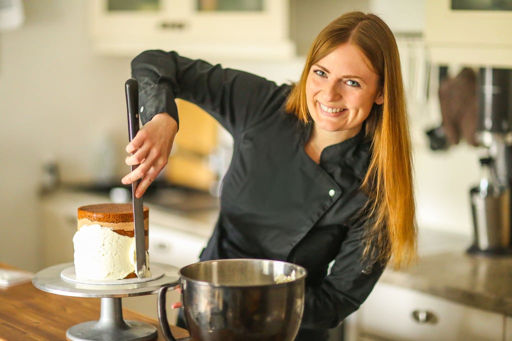 Konditormeisterin Rita Reinecke aus Nempitz nimmt an der Fernsehsendung "Das große Backen - die Profis" teil.