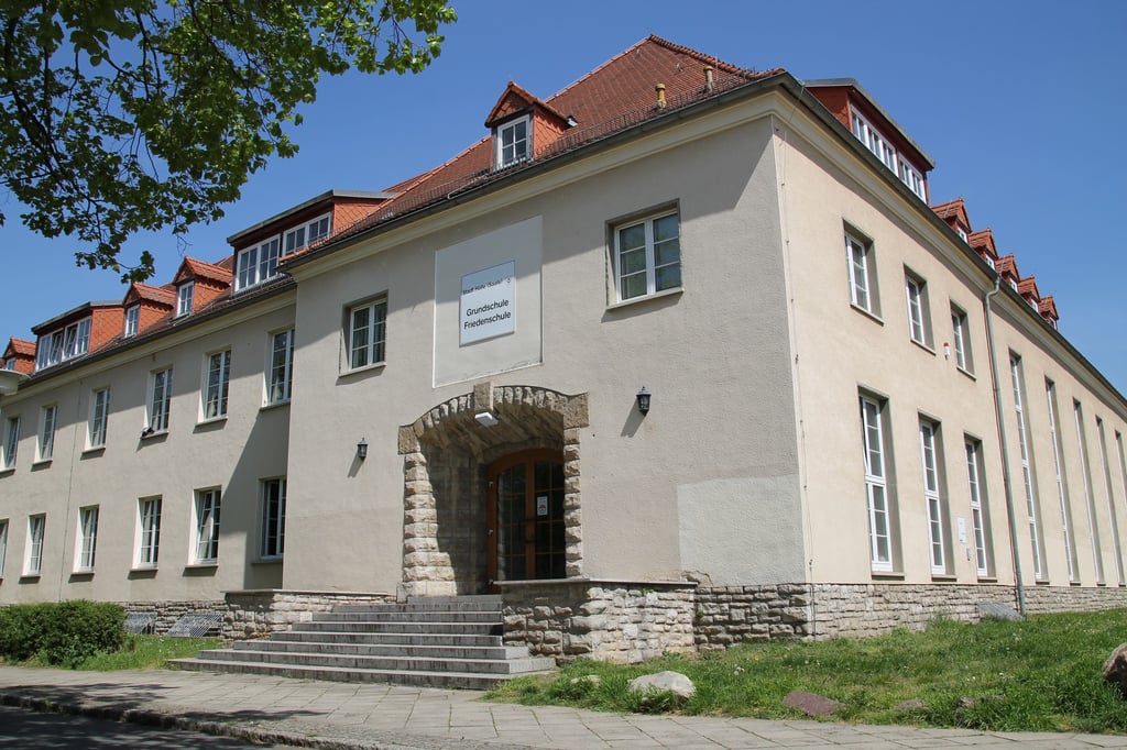 Die Friedenschule befindet sich in Halles südlichem Stadtbezirk.