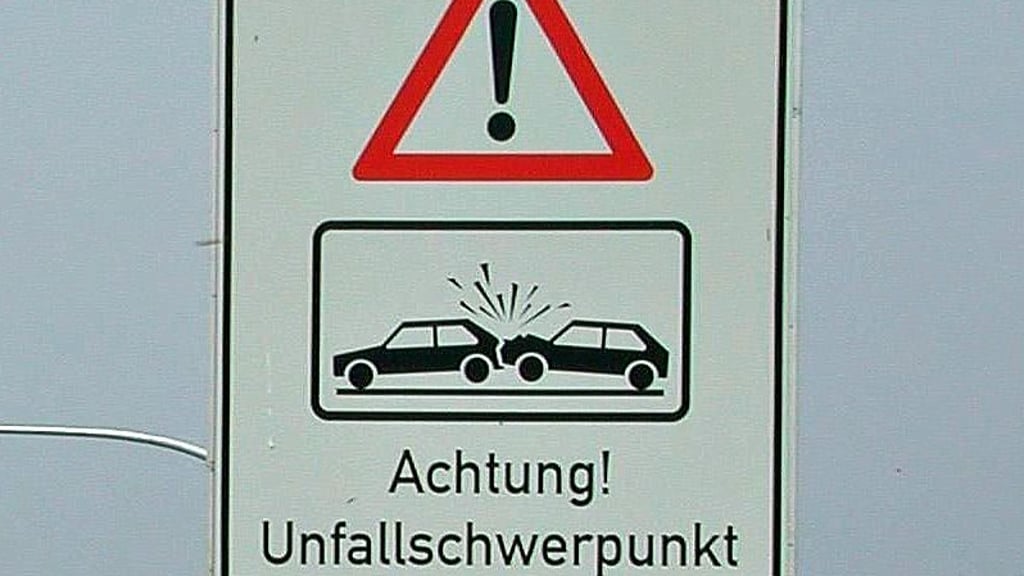 Der Kreuzungsbereich der B 1 mit der Kreisstraße 1153 zwischen Nordgermersleben und Groppendorf entwickelt sich zum Unfallschwerpunkt