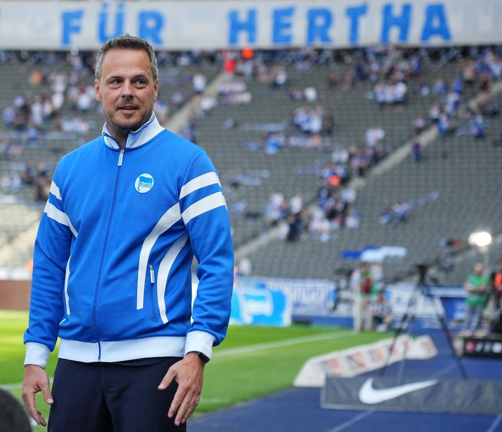 Herthas Präsident Kay Bernstein vor einem Spiel.