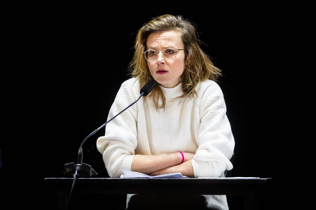Die Schauspielerin bei einer szenischen Lesung zugunsten der zivilen Seenotrettungsorganisation SOS Humanity im vergangenen Dezember im Deutschen Theater in Berlin.