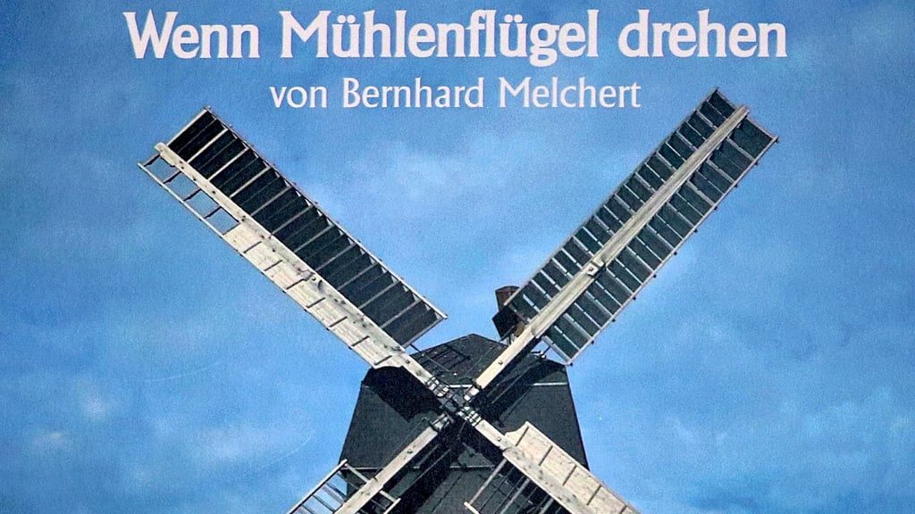 Das Buch zur Paltrockmühle, geschrieben von Bernhard Melchert, wird auch anlässlich des Mühlentages am Pfingstmontag an der Paltrockmühle verkauft.