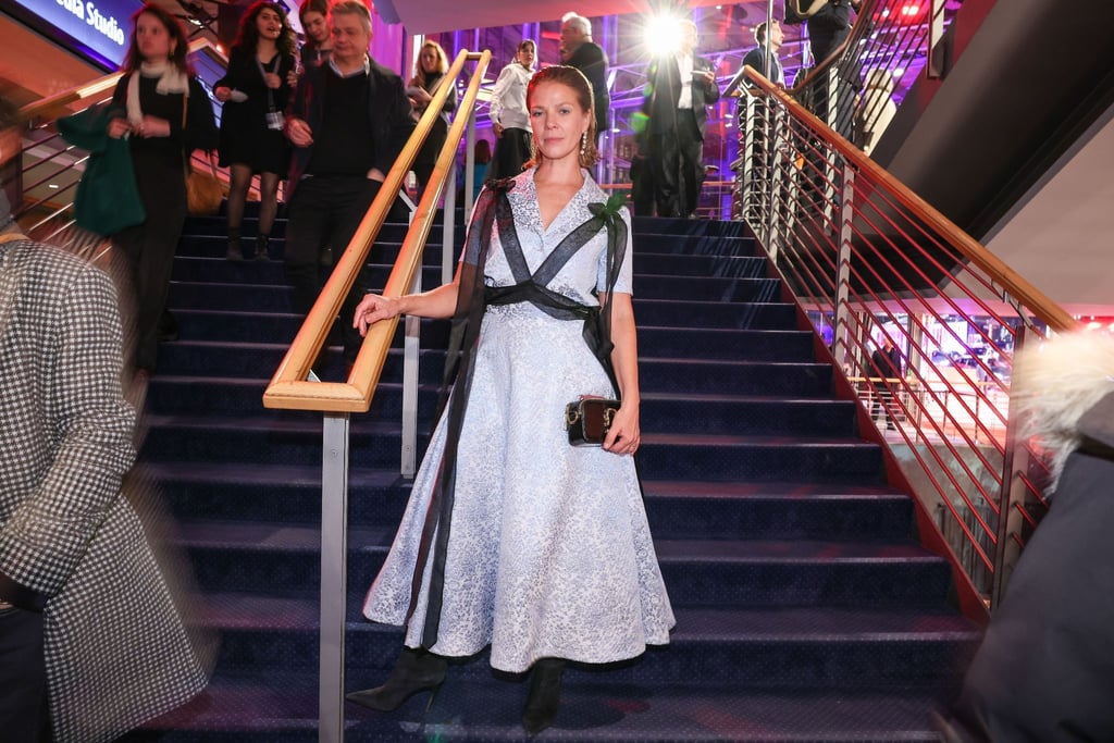 Jessica Schwarz kommt zu der Eröffnungsparty der Internationalen Filmfestspiele.