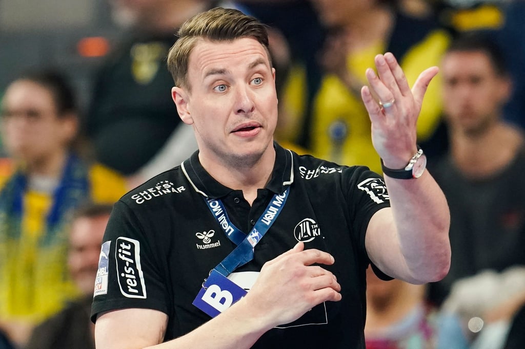 Die Kieler von Trainer Filip Jicha gewannen gegen Stuttgart.