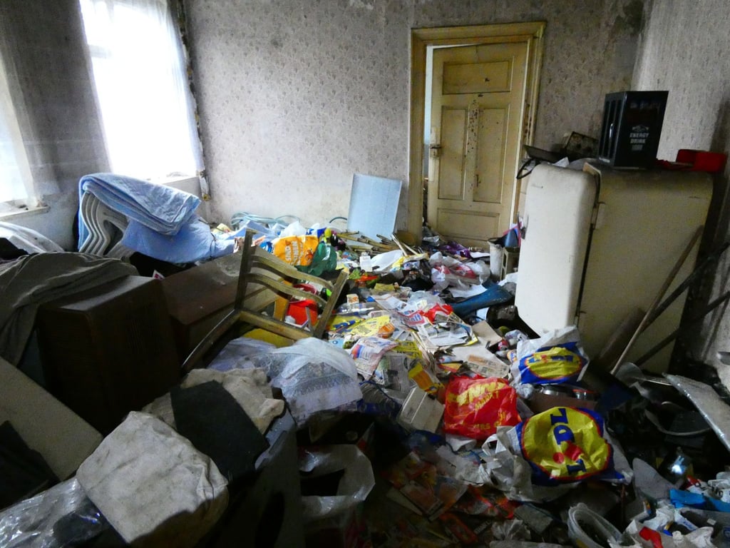 Blick in ein Zimmer eines dem Freistaat Sachsen zugefallenen Hauses.
