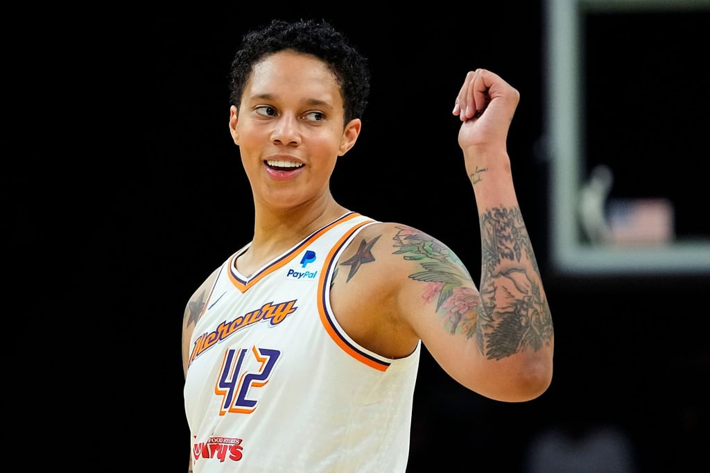 Basketballerin Brittney Griner gibt ihr Comeback in einem WNBA-Spiel.