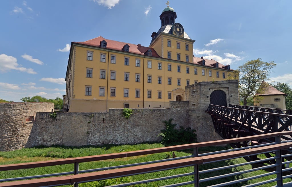 Blick auf Schloss Moritzburg in Zeitz.