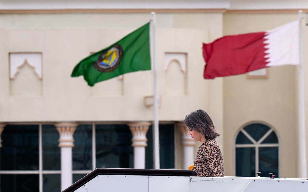 Annalena Baerbock ist in Doha angekommen.