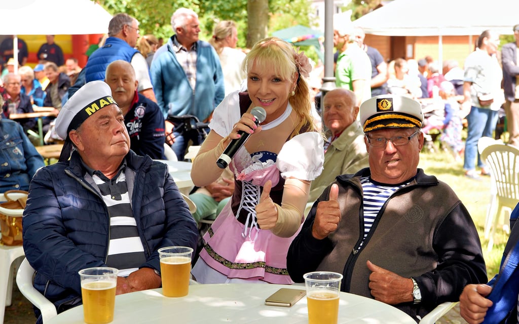 Vergangenes Jahr war erstmals seit der Corona-Pause wieder Heiratsmarkt in Kleinzerbst. Der Heimatverein lädt auch dieses Jahr wieder dazu ein.