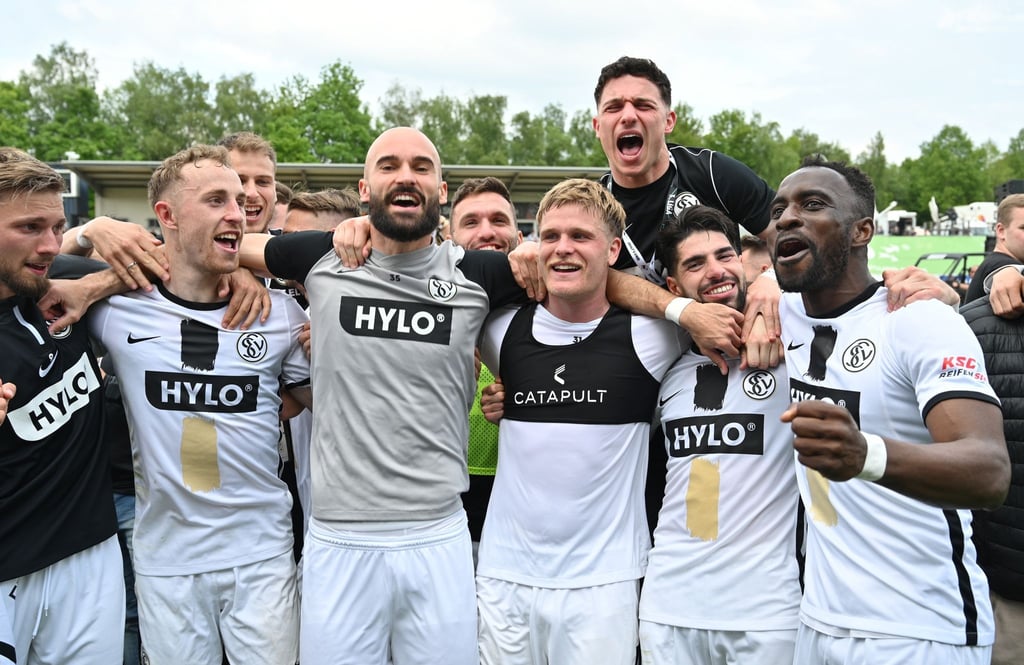 Die SV Elversberg steht kurz vor dem Aufstieg in die 2. Liga.