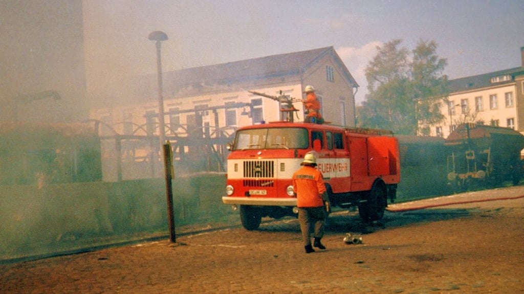 Zu den schwersten Einsätzen des Fahrzeugs mit Oschersleber Kennzeichen gehörte wohl der Brand nach einem Zugunglück bei Oebisfelde.