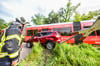 Ein Auto kollidiert in Merseburg mit einer Straßenbahn