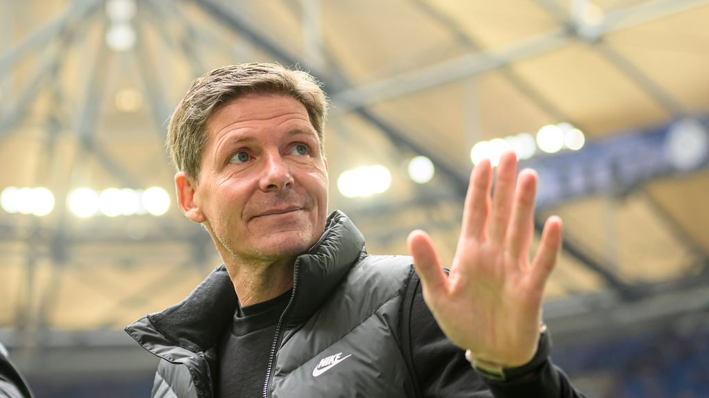 Trainer Oliver Glasner verlässt Frankfurt nach Saisonende.