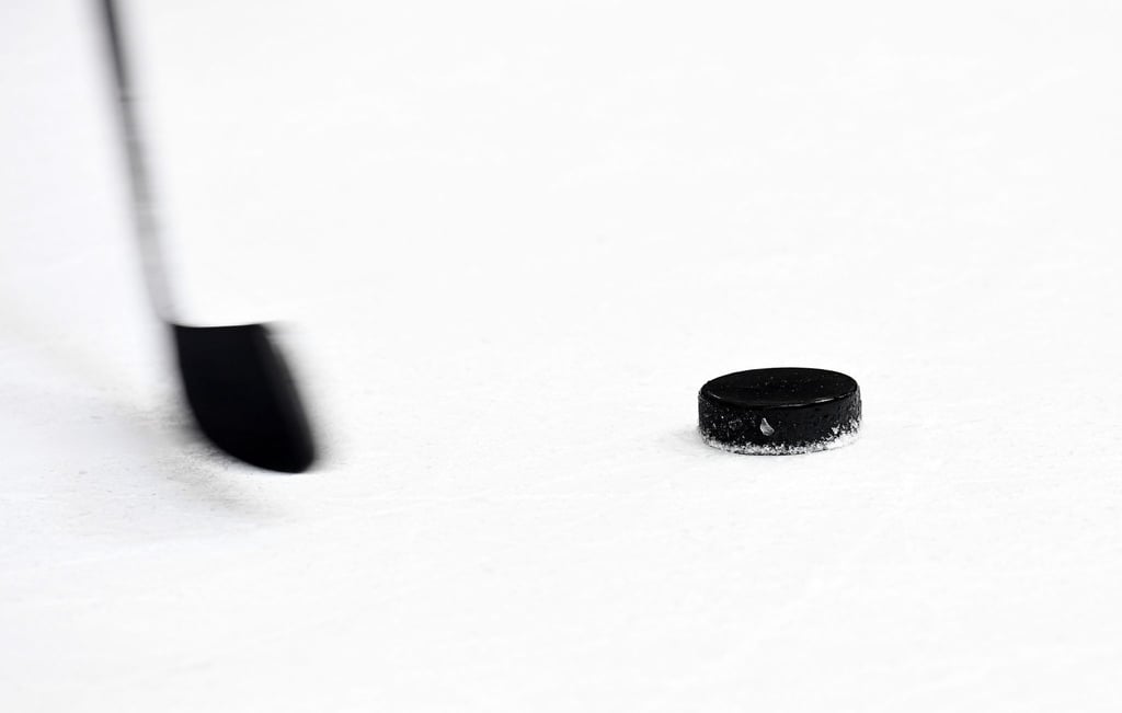 Deutschland hat sich um die Ausrichtung der Eishockey-WM 2027 beworben.