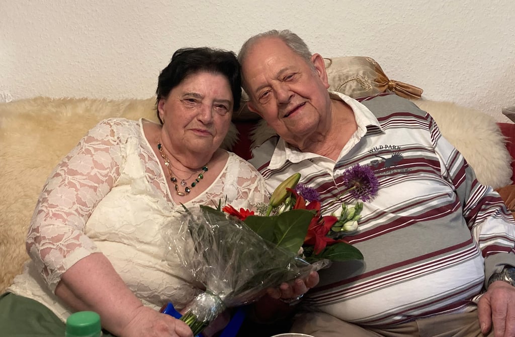 Manfred und Johanna Koennecke aus Magdeburg feiern ihre Gnadenhochzeit.
