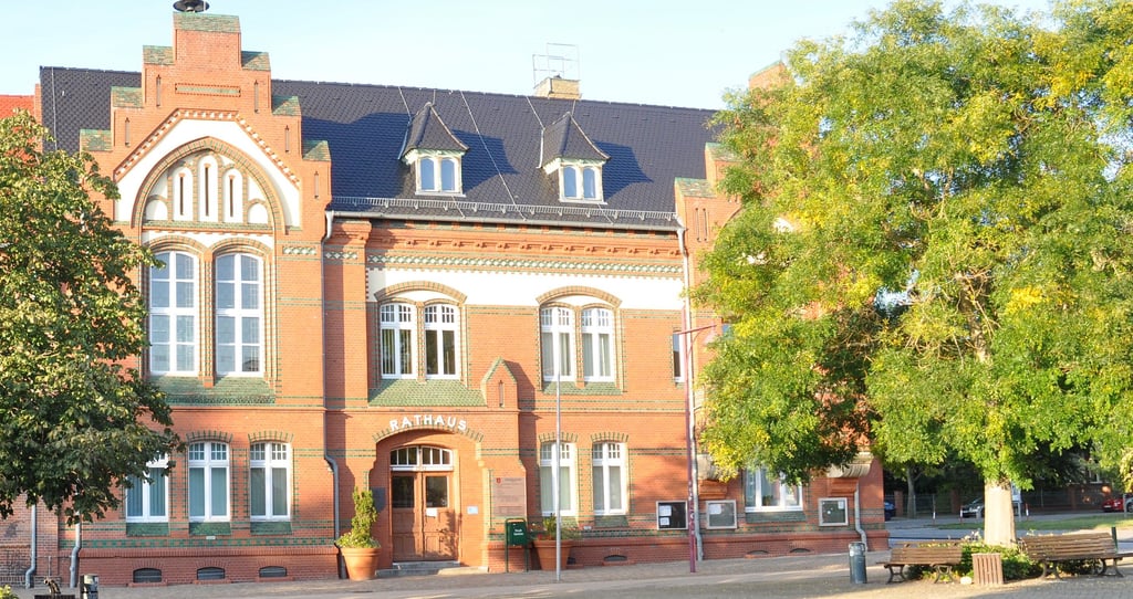 Im Genthiner Rathaus wird versucht den Haushalt regelkonform aufzustellen.