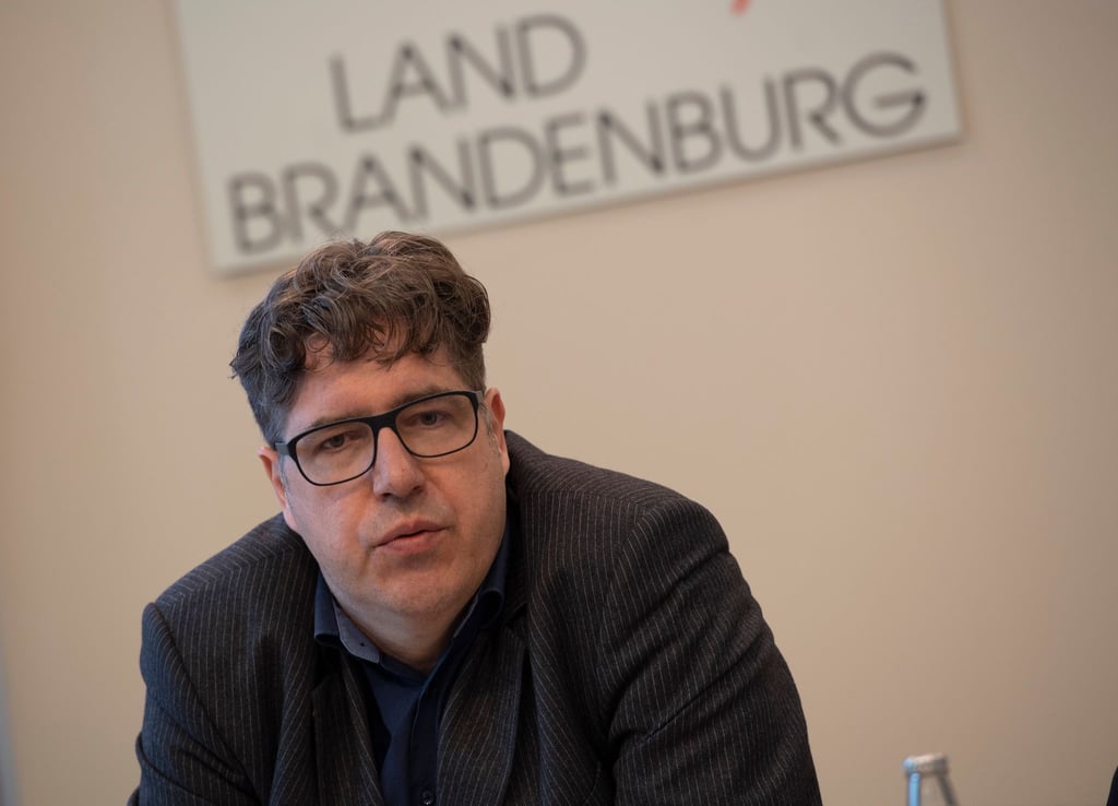 Der Parlamentarische Wirtschaftsstaatssekretär Michael Kellner (Grüne).