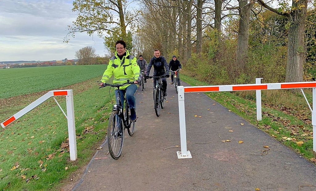 Im Herbst 2022 wurde in Oschersleben ein neuer Radweg eingeweiht.