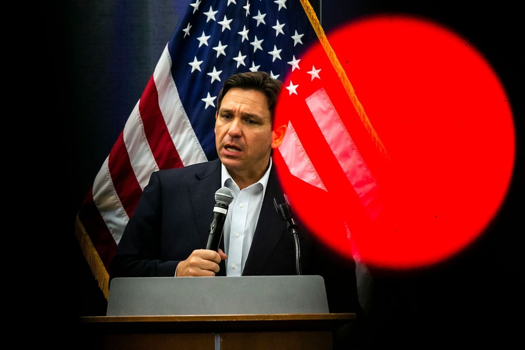 Der Republikaner Ron DeSantis gilt seit längerem als größter parteiinterner Konkurrent von Donald Trump.