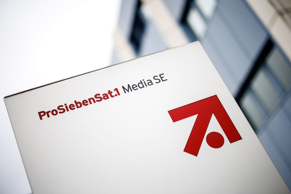 Hohe Preise, geringe Kauflust, wenige Werbebuchungen - auch ProSiebenSat.1 spürt die Folgen der Inflation.