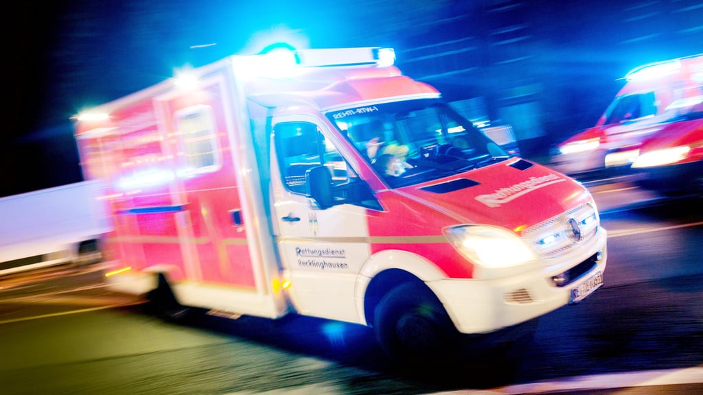 Bei einem Unfall im Saalekreis ist eine Autofahrerin schwer verletzt worden.