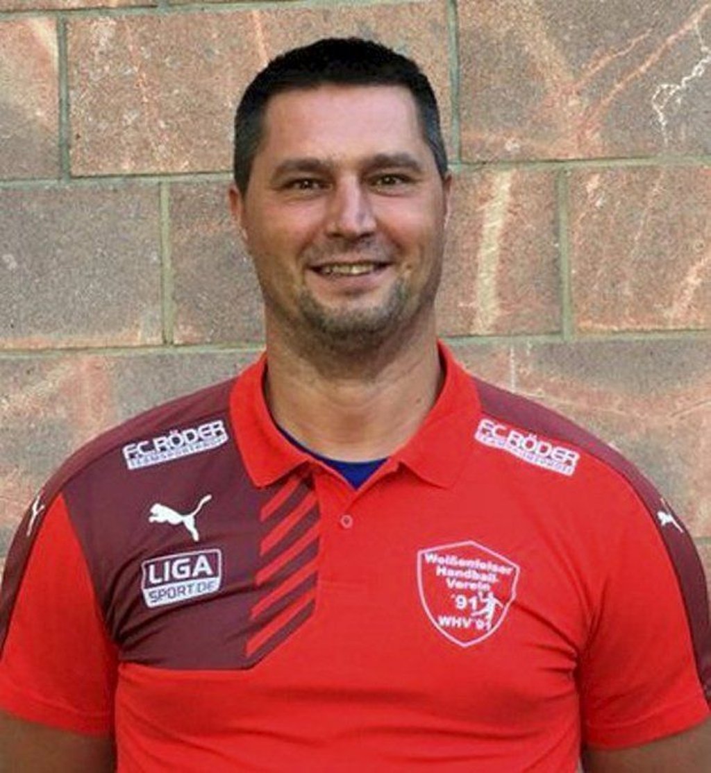 Cristian Telehuz wird neuer Trainer der Oberliga-Frauen des HC Burgenland.