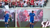 Schalkes Spieler Sepp van den Berg (l) und Marcin Kaminski reagieren enttäuscht.