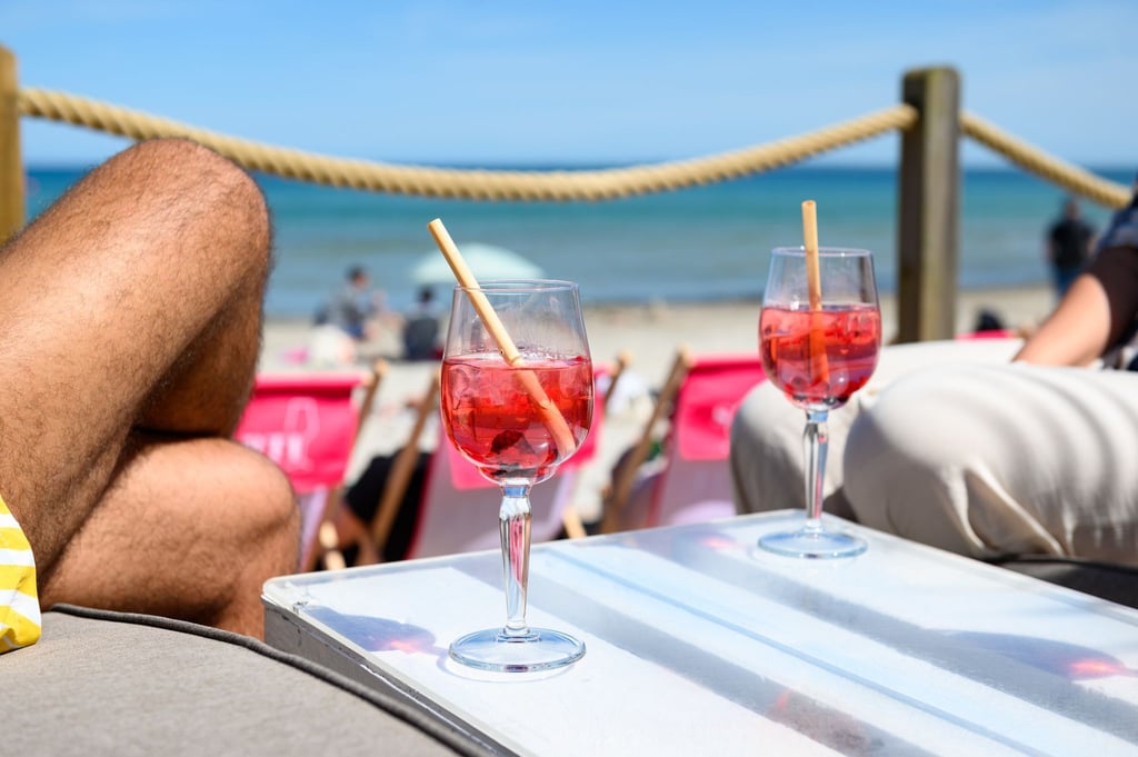 An der Ostseeküste gibt es immer mehr Strandbars - eine von ihnen ist die Beachlounge Scharbeutz.