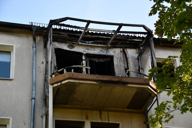 Brand Magdeburg Feuer auf Balkon in Wohnung in Stadtfeld Das ist zur