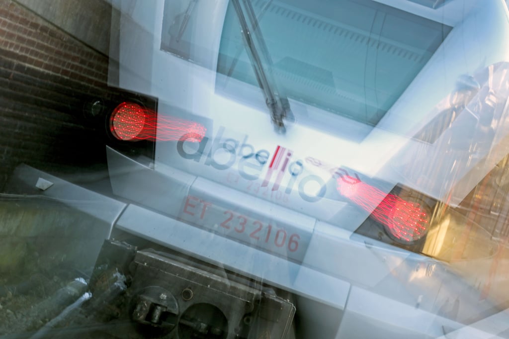 In den Monaten Juni und Juli kommt es zu Einschränkungen im Bahnverkehr in Naumburg. Grund ist ein Personalmangel der DB Netz AG, wonach das Stellwerk in Naumburg Ost nicht durchgängig besetzt werden kann.