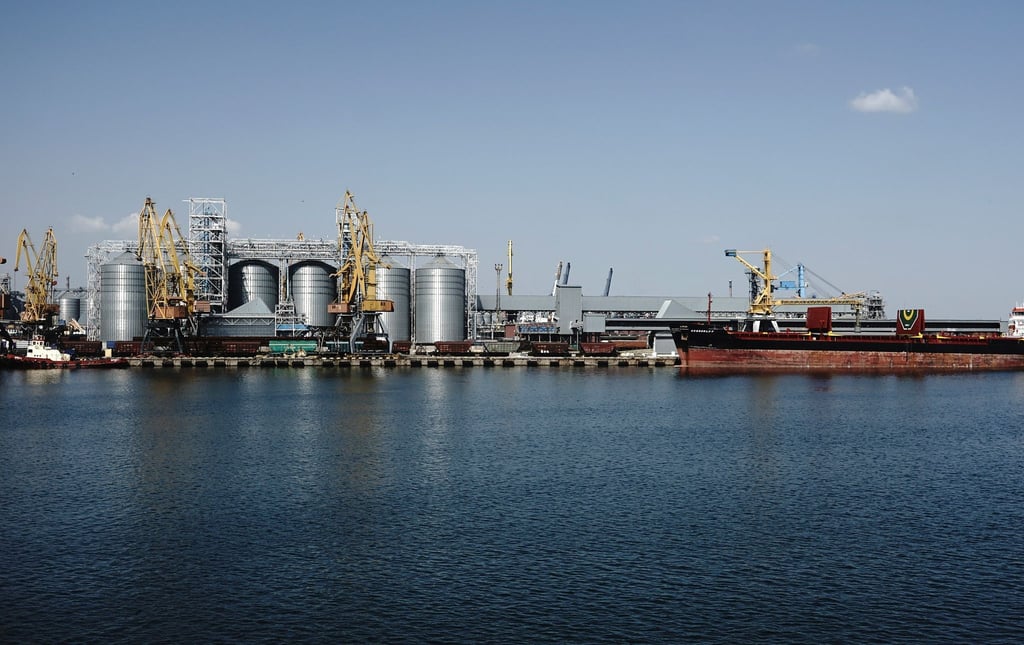Blick auf den Seehafen von Odessa.