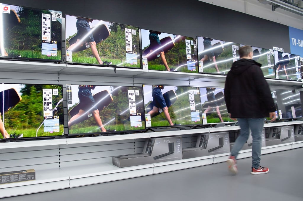Unterhaltungselektronik wie Smart-TVs rangieren ganz oben in Smart Homes. Nutzer sollten aber auch die Sicherheit im Blick haben.
