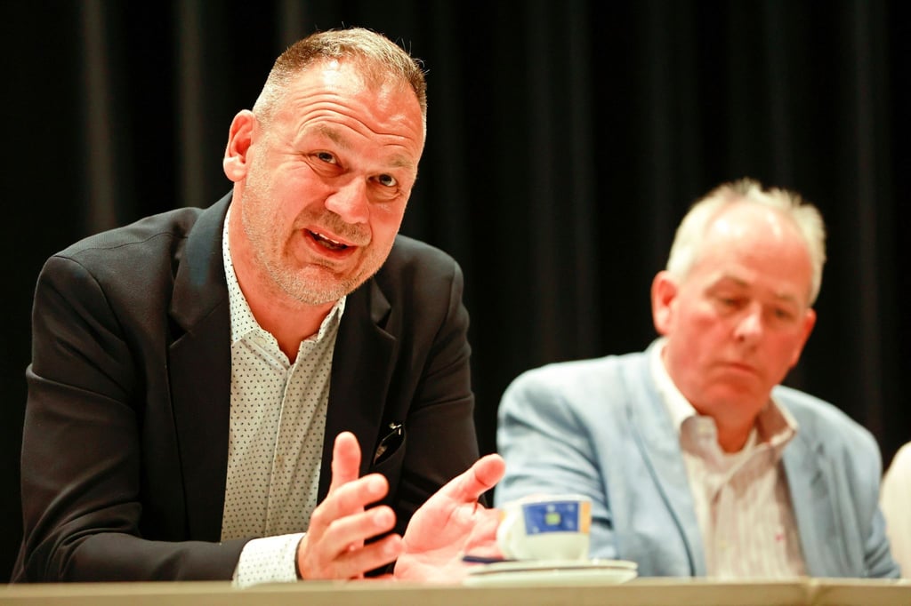 Christian Fischer (l), Geschäftsführer vom Nordharzer Städtebundtheater, und Christian Fischer, Intendant.