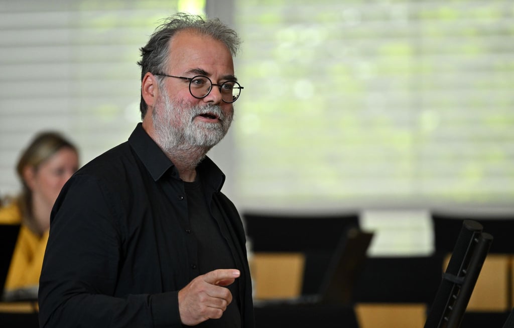 Steffen Dittes, Fraktionsvorsitzender, spricht im Thüringer Landtag.