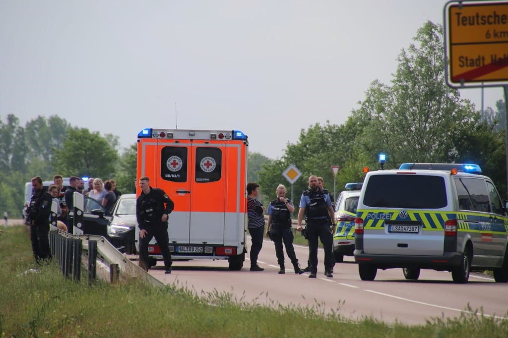 Vor gut einem Jahr: Polizeieinsatz nach dem zweiten Mordversuch der Zwillingsschwestern in der Weststraße von Halle