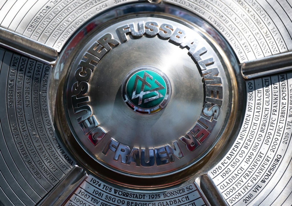 Für die Frauen-Fußball-Bundesliga wurde ein neuer Namenspartner gefunden.