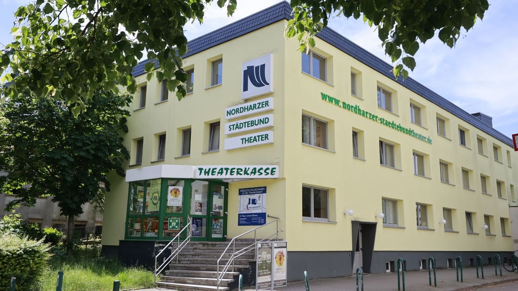 Blick auf das Gebäude des Nordharzer Städtebundtheaters.