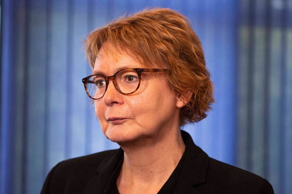 Daniela Behrens (SPD), Innenministerin von Niedersachsen, nimmt an einer Veranstaltung teil.