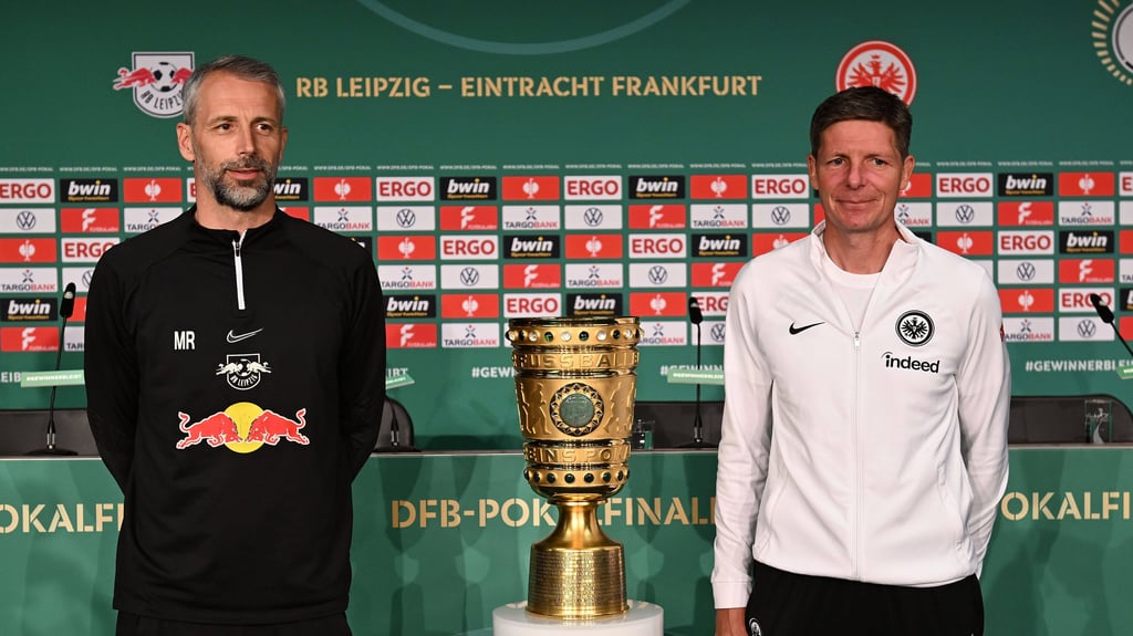 RB-Trainer Marco Rose (l.) und SGE-Coach Oliver Glasner kennen sich aus Salzburg