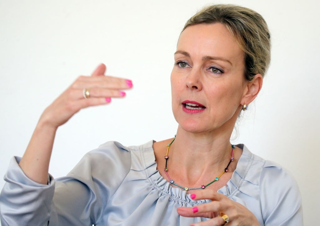 Umweltsenatorin Manja Schreiner (CDU) während eines dpa-Interviews in ihrem Amtssitz am Köllnischen Park.